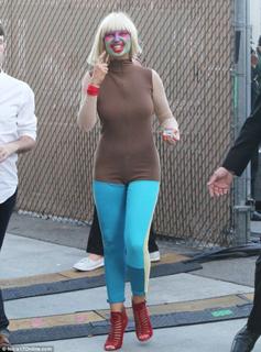 Sia feet photo thumbnail