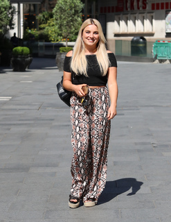 Sian Welby feet photo 15