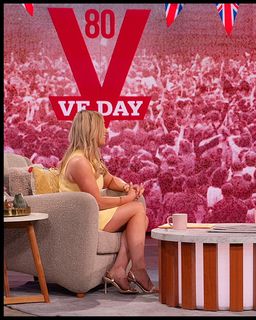 Sian Welby feet photo 4