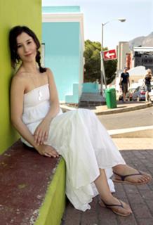 Sibel Kekilli feet photo thumbnail