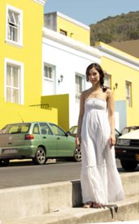 Sibel Kekilli feet photo thumbnail