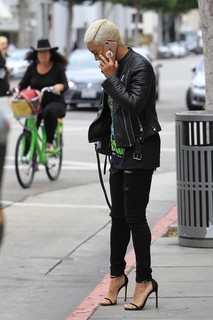 Sibley Scoles feet photo 12