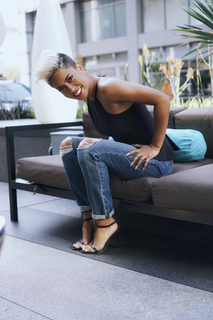 Sibley Scoles feet photo 7