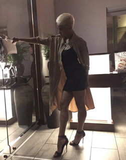 Sibley Scoles feet photo 9