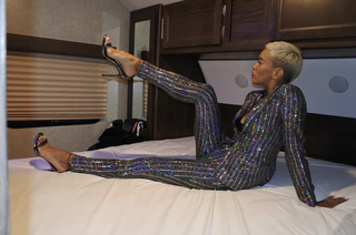 Sibley Scoles feet photo 13