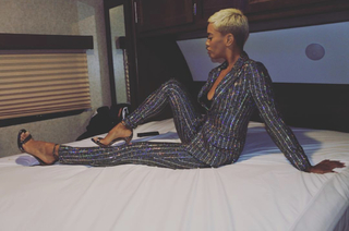 Sibley Scoles feet photo 12