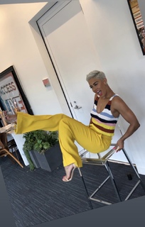 Sibley Scoles feet photo 14