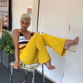 Sibley Scoles feet photo 6