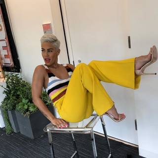 Sibley Scoles feet photo 5