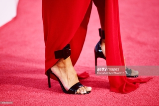 Sibley Scoles feet photo 15
