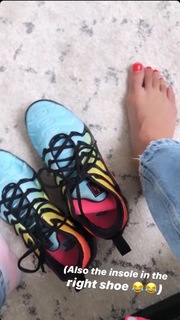 Sibley Scoles feet photo 11