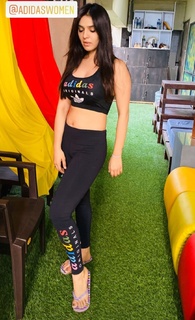 Siddhika Sharma feet photo 12