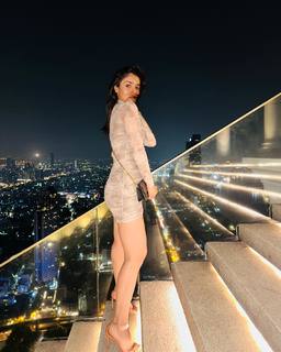 Siddhika Sharma feet photo 16