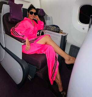 Siddhika Sharma feet photo 7