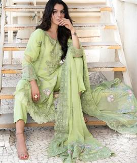 Siddhika Sharma feet photo 10