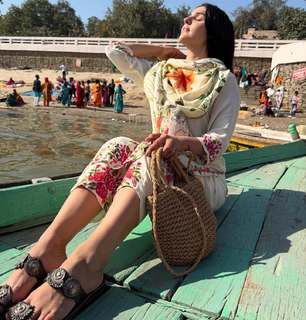 Siddhika Sharma feet photo 1