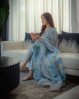 Sidra Niazi feet photo 19