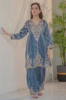 Sidra Niazi feet photo 15