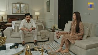 Sidra Niazi feet photo 1