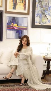 Sidra Niazi feet photo 17