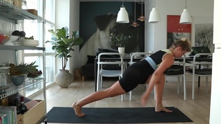 Sidse Mickelborg feet photo 5