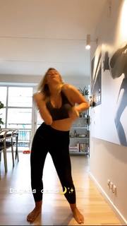 Sidse Mickelborg feet photo 9