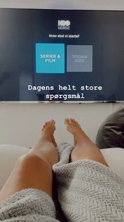 Sidse Mickelborg feet photo 12