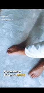 Sidse Mickelborg feet photo 3
