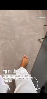 Sidse Mickelborg feet photo 2