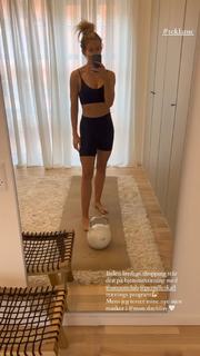 Sidse Mickelborg feet photo 6