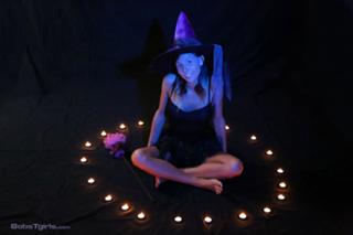 Sienna Grace feet photo 1