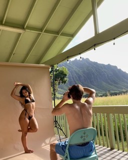 Sienna Mae Gomez feet photo 5
