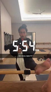 Sienna Mae Gomez feet photo 17