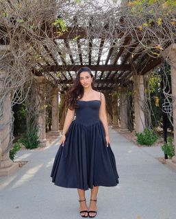 Sienna Mae Gomez feet photo 12