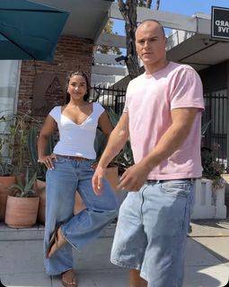 Sienna Mae Gomez feet photo 9