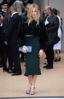 Sienna Miller feet photo thumbnail