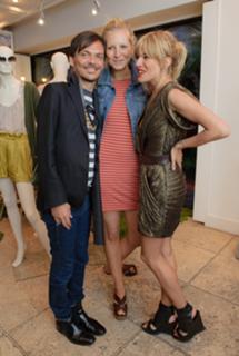 Sienna Miller feet photo thumbnail