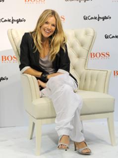 Sienna Miller feet photo thumbnail