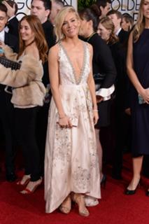 Sienna Miller feet photo thumbnail