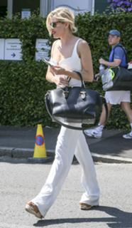 Sienna Miller feet photo thumbnail