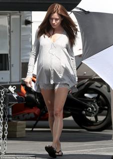 Sienna Miller feet photo thumbnail