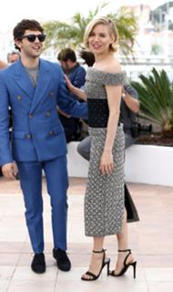 Sienna Miller feet photo thumbnail