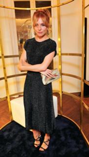 Sienna Miller feet photo thumbnail