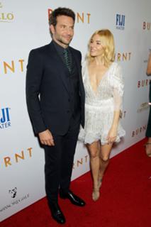 Sienna Miller feet photo thumbnail