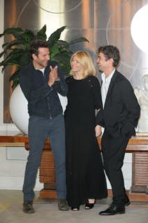 Sienna Miller feet photo thumbnail