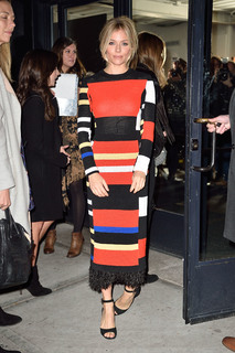 Sienna Miller feet photo thumbnail