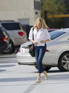 Sienna Miller feet photo thumbnail