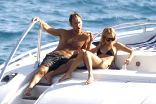 Sienna Miller feet photo thumbnail