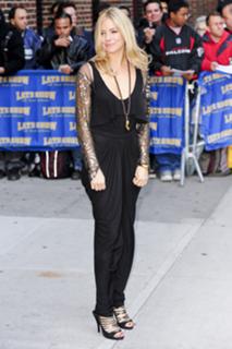 Sienna Miller feet photo thumbnail