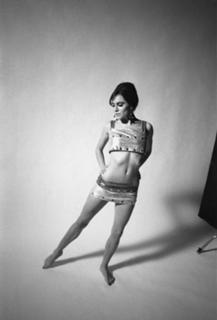 Sienna Miller feet photo thumbnail